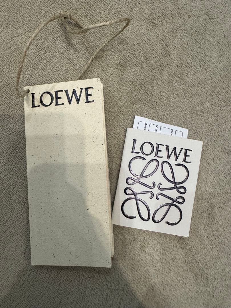 LOEWE ロエベ　シェルバッグ