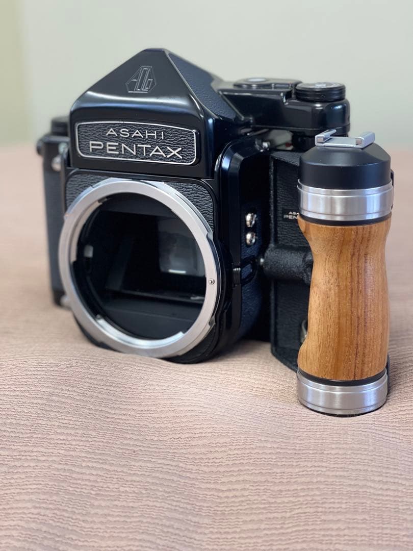 新同品！PENTAX 6x7 中判カメラ+TTL・木製グリップ