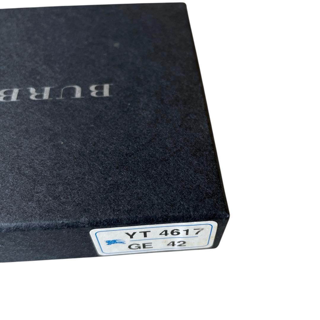 新品　BURBERRY バーバリー レザー カードケース パスケース 名刺入れ