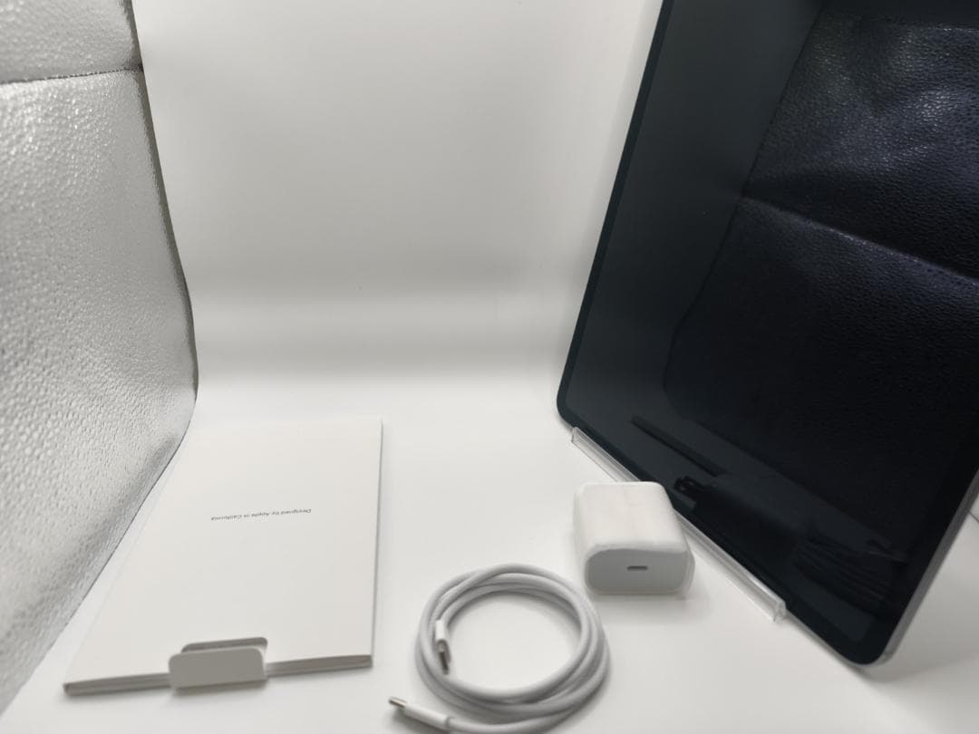 iPad Air 13インチ M2 128GB スペースグレイ SIMフリー