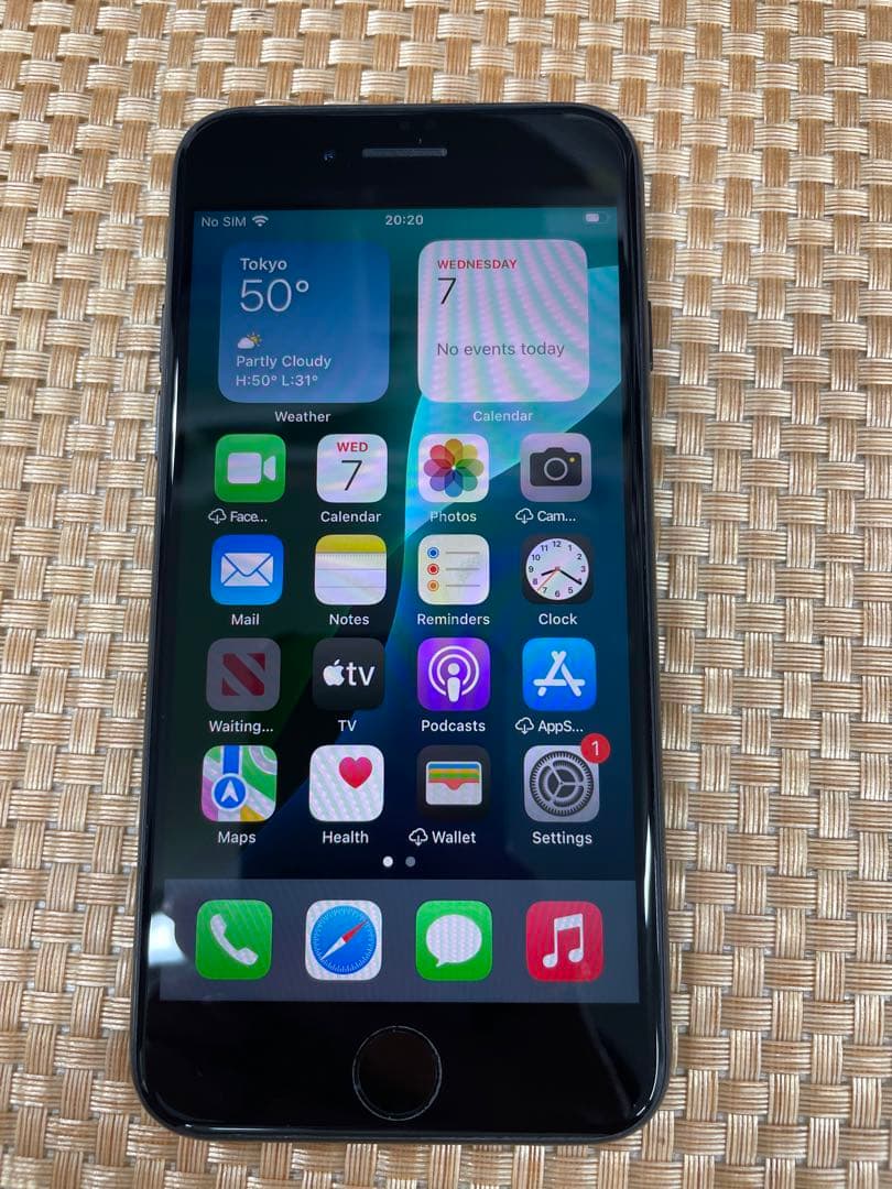 iPhone SE 第3世代 64 GB ミッドナイトSIMフリー【5460】