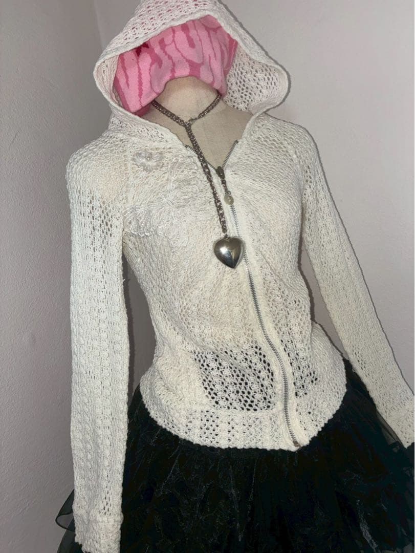 レアデザイン❤︎LIZLISA鍵網み蝶々パールフラワージップパーカー甘めフェアリー