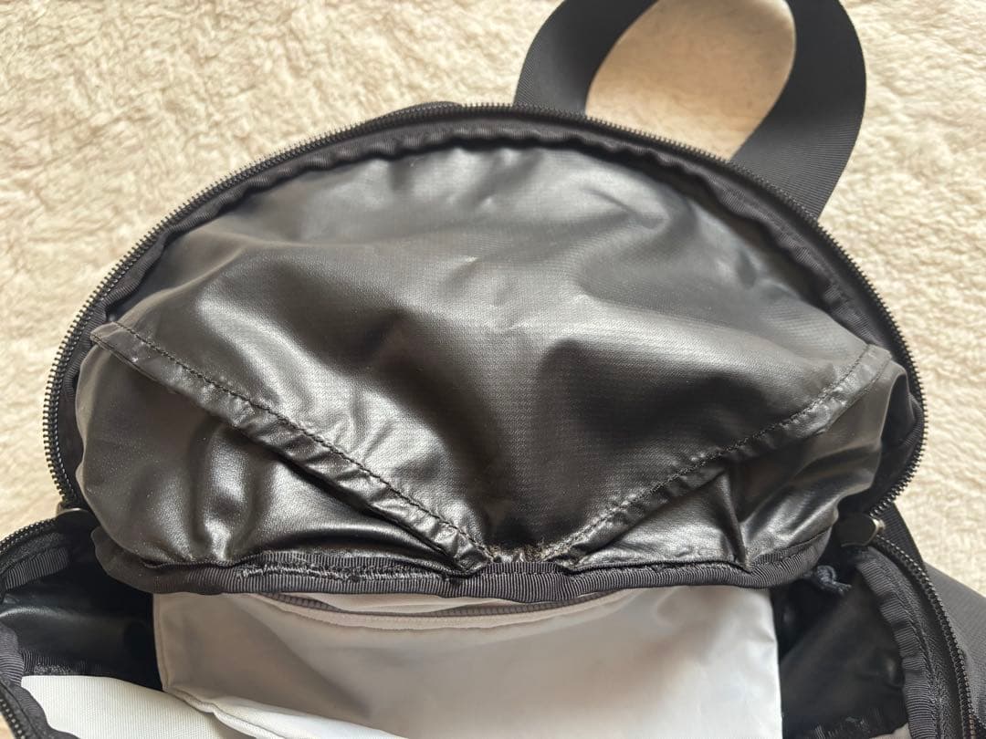 美品　アークテリクス　ヒリアド15