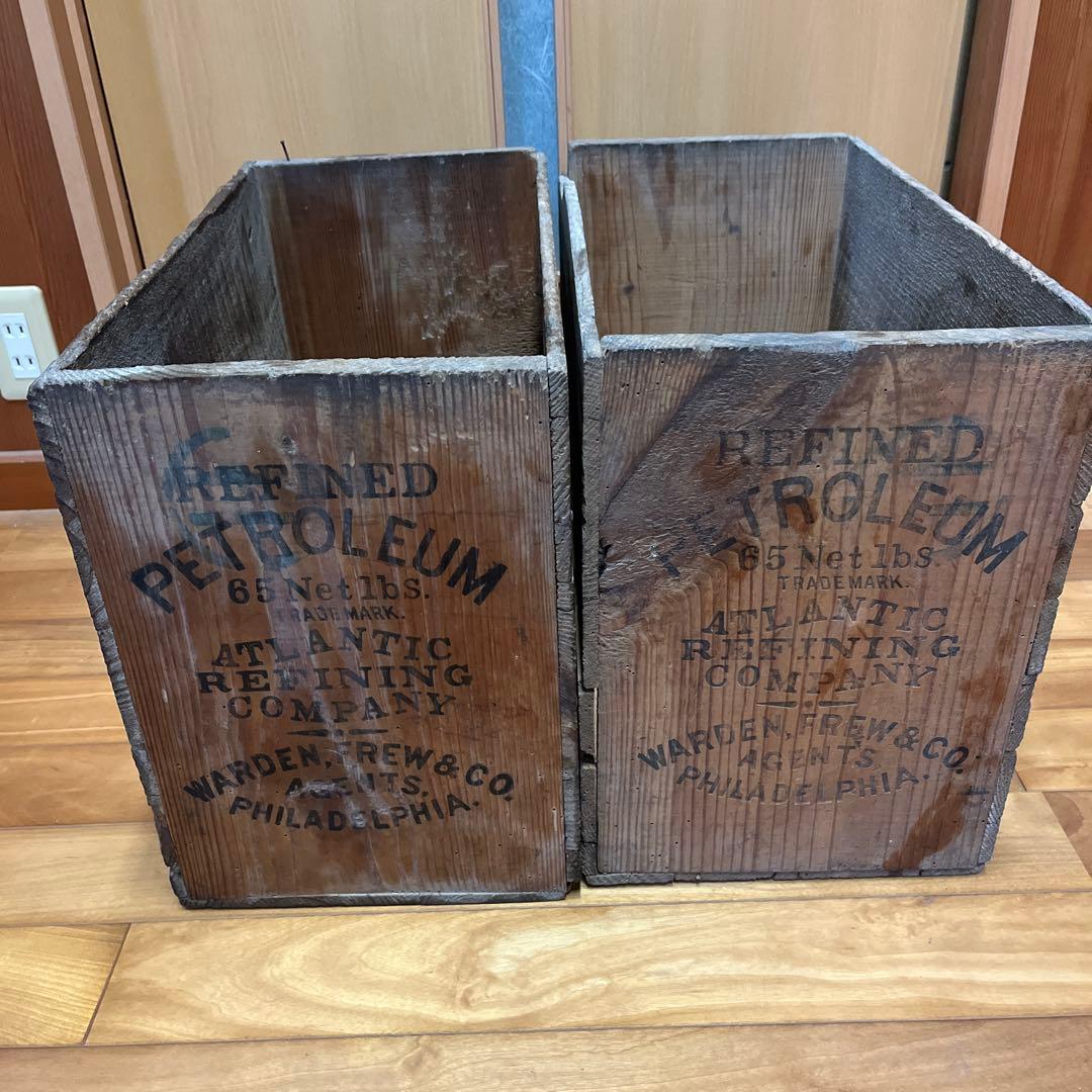 アメリカの古い石油会社のロゴ入り　木箱2個