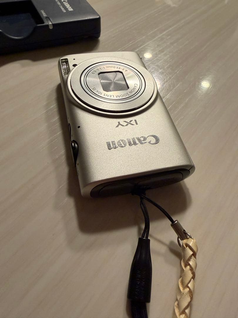 【美品/作動品】Canon IXY 620F シルバー★エモい写真！Wi-Fi