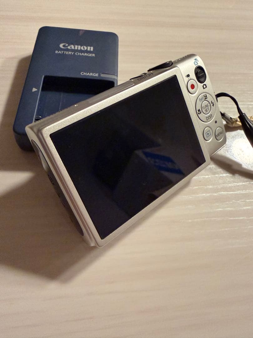 【美品/作動品】Canon IXY 620F シルバー★エモい写真！Wi-Fi