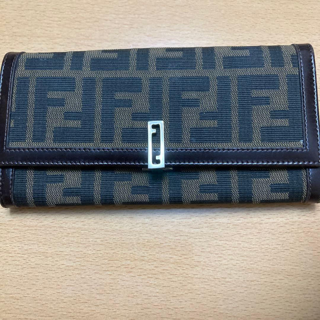Fendi FFロゴ 長財布 ブラウン系