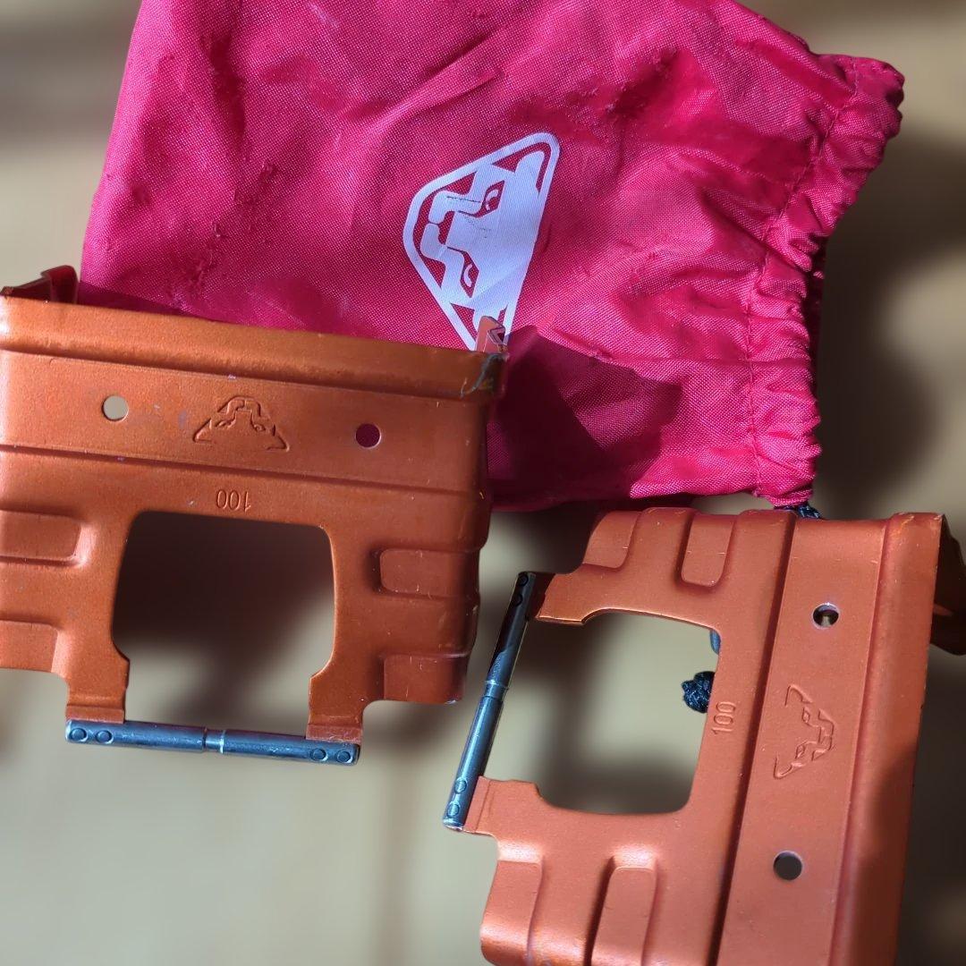 ディナフィット　バックカントリー　スキーアイゼン　クトー100