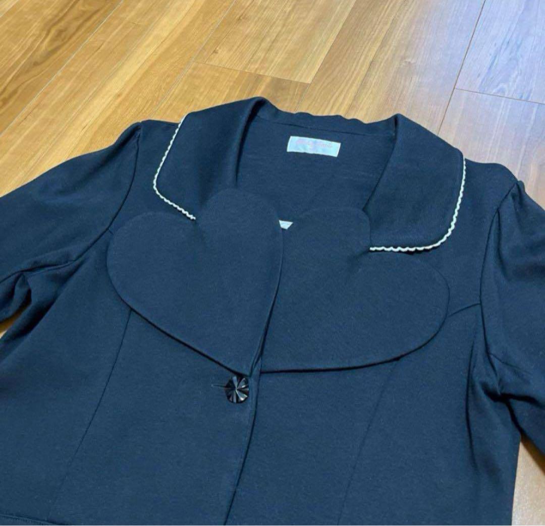 シャーリーテンプル　黒ハート襟ジャケット&ショーパン