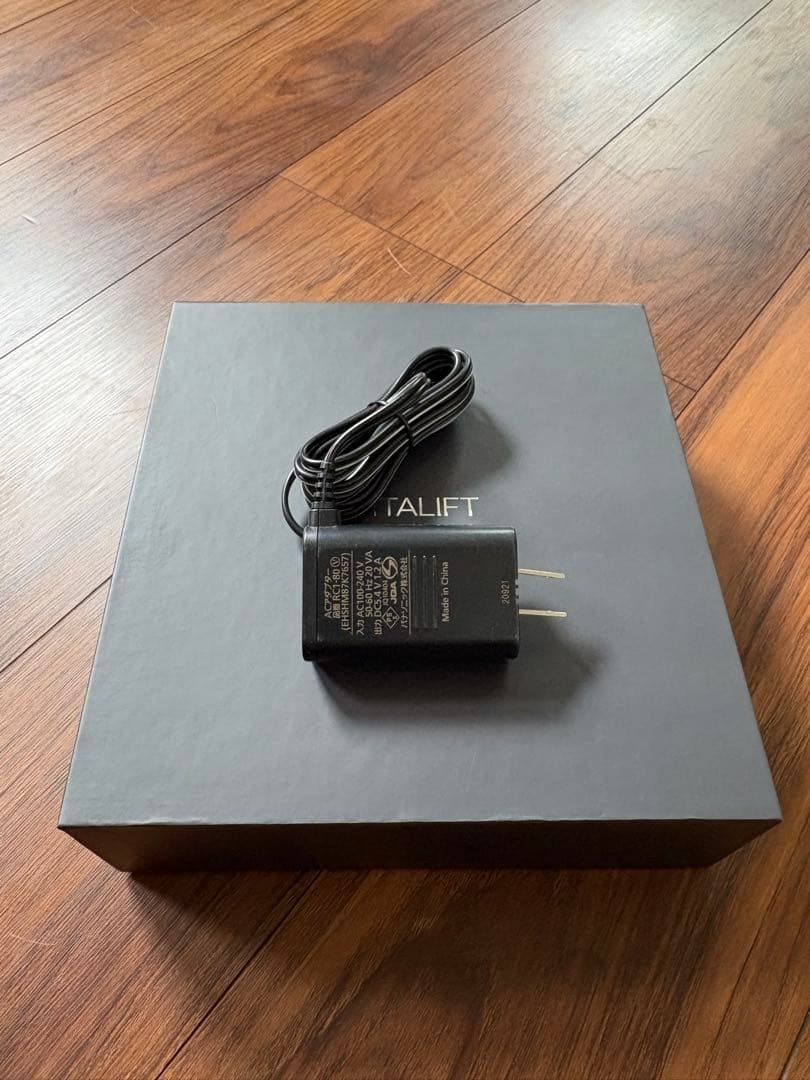 バイタリフト　中古　EH-SP85 美顔器 LEDインジケーター付き