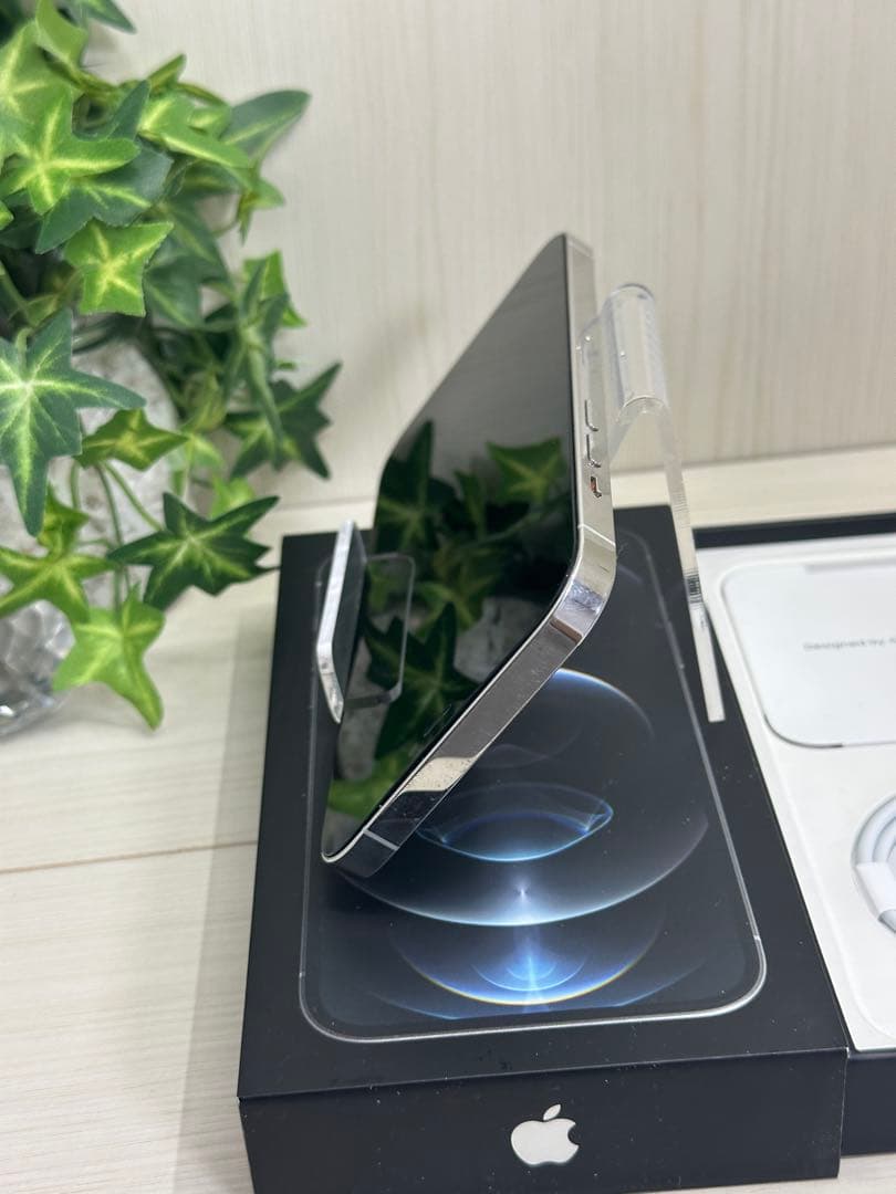 ✅バッテリー100％✨iPhone 12 Pro Max 128GB ✨