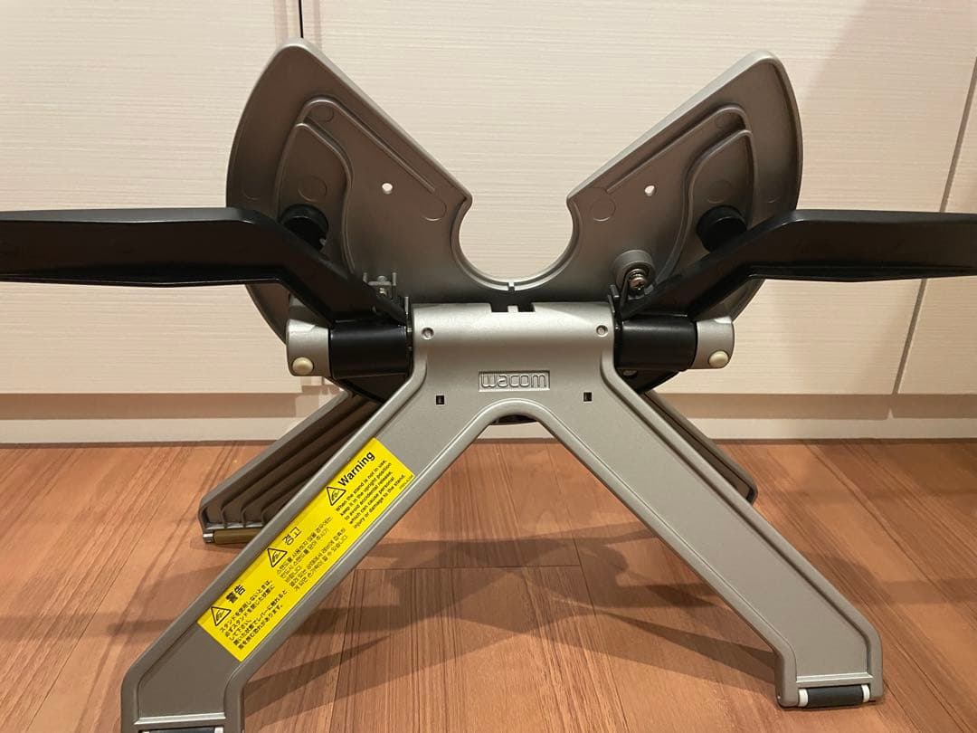 Cintiq 22HD DTK-2200/K1 液晶ペンタブレット wacom