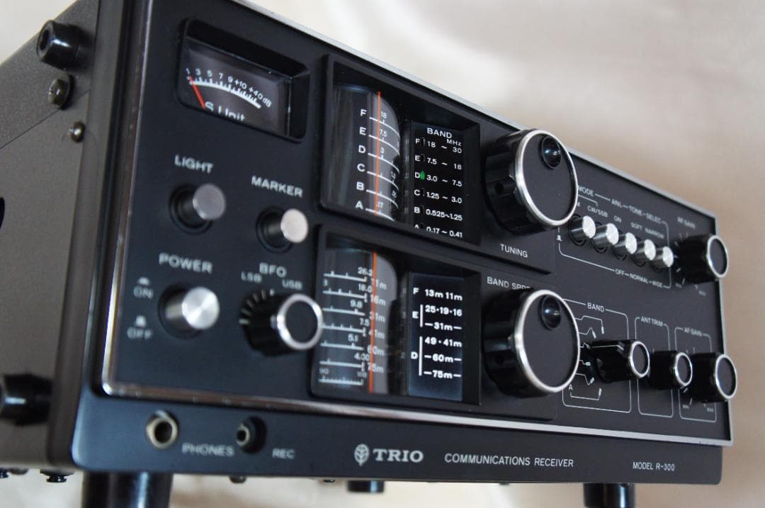 ☆綺麗☆受信整備品☆TRIOトリオ☆R-300☆受信機☆BCLラジオ☆
