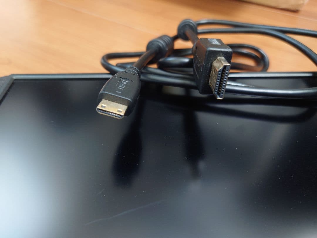 D*S様 ポータブルモニター　モバイルモニター　本体　LCD-CF161XDB-