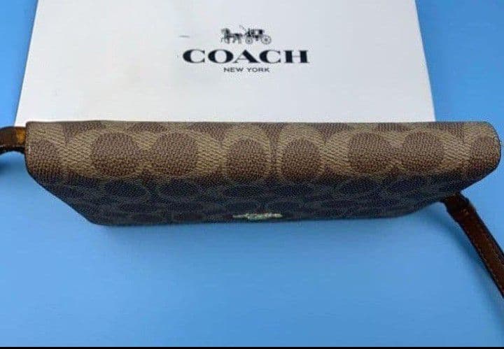 新品未使用コーチ長財布ブラウンシグネチャーレディースメンズ送料無料即日発送