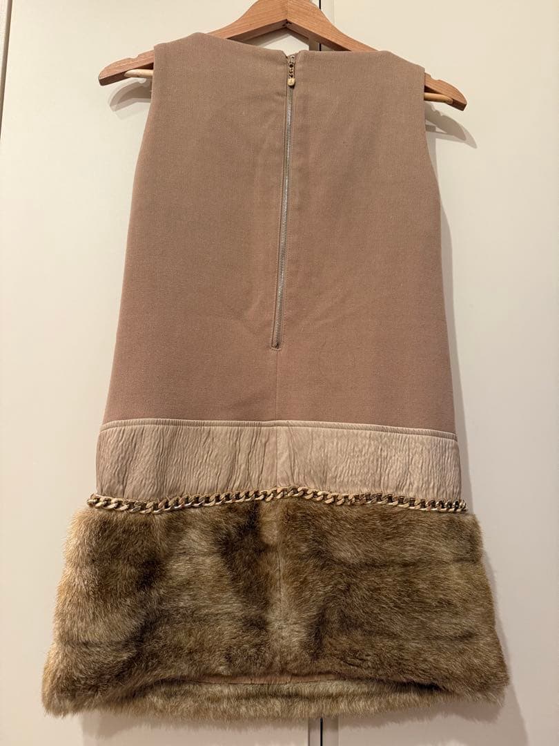 値下げELISABETTA FRANCHI ノースリーブワンピース