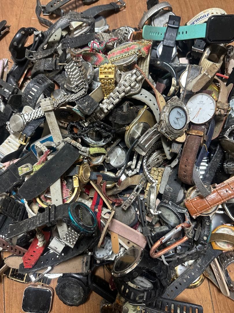 腕時計腕時計腕時計262台まとめて売る