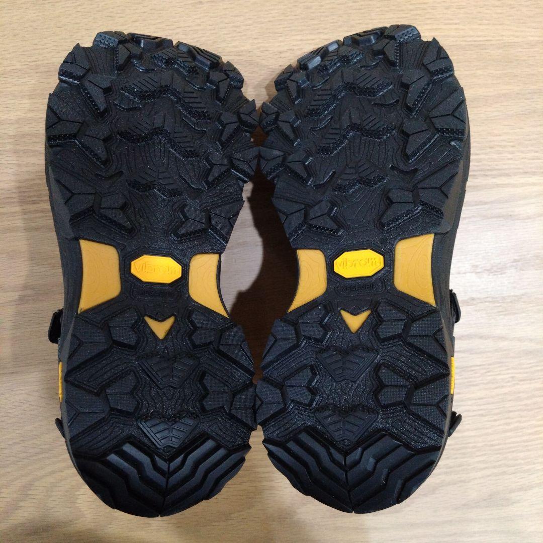 新品・未使用 TEVA テバ グランドビューマックスサンダル 26cm　黒