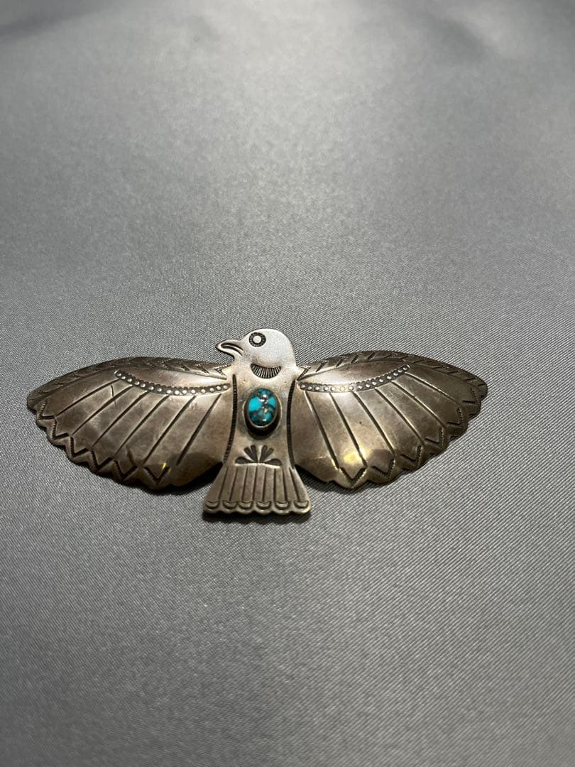 フレッドハーヴィースタイル　インディアンジュエリー　ピンズ　ターコイズ　ビズビー