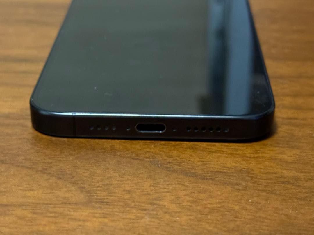 Apple iPhone 15 Pro Max MU6P3J/A SIMフリー