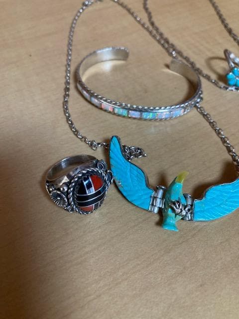 インディアンジュエリー　シルバー　リング　バングル　ネックレス　インレイ