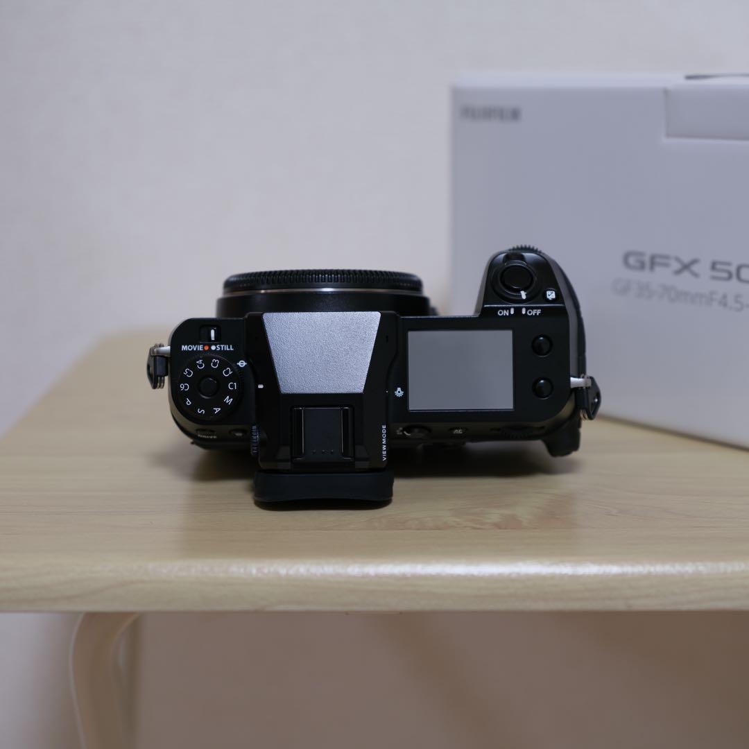 富士フイルムGFX 50S II 外箱付 付属品有