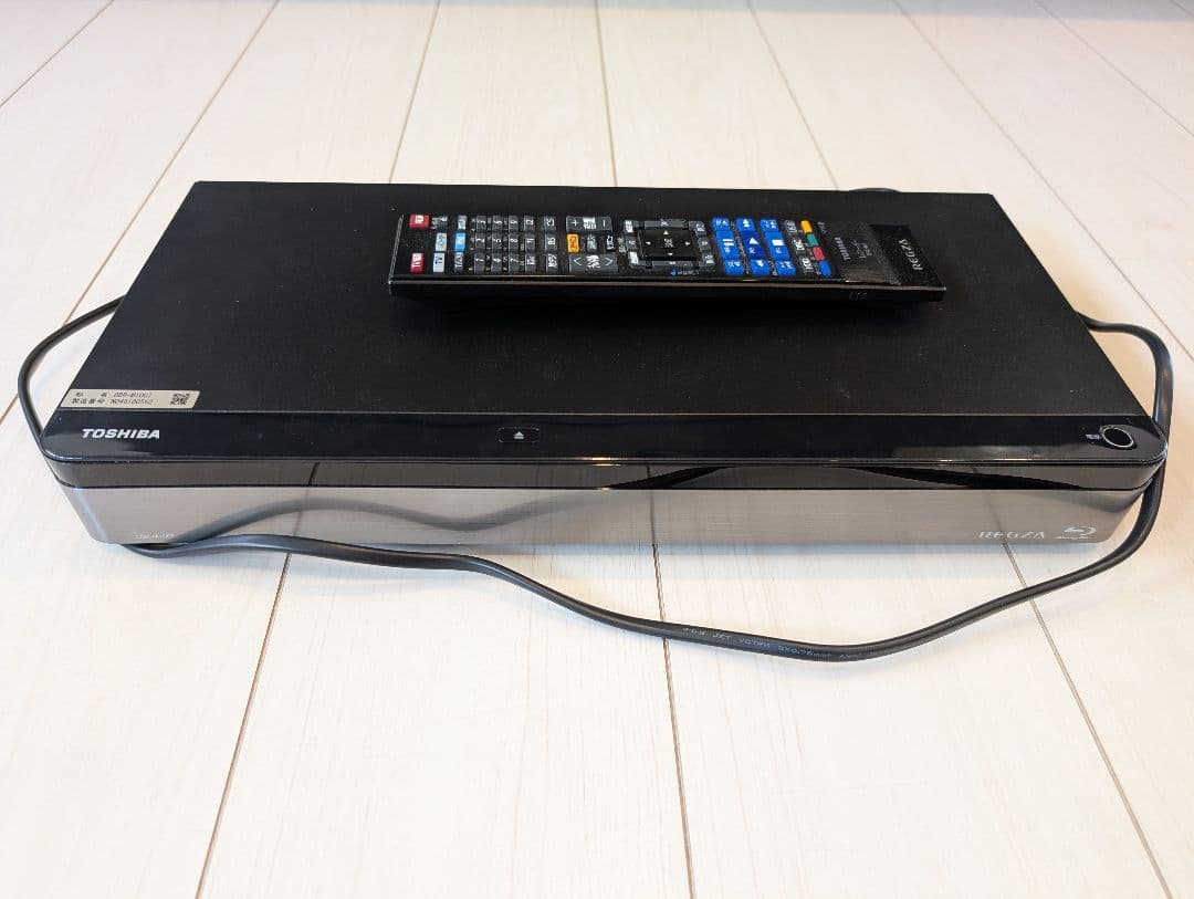 【ジャンク品】TOSHIBA DBR-M1007 ブルーレイレコーダー