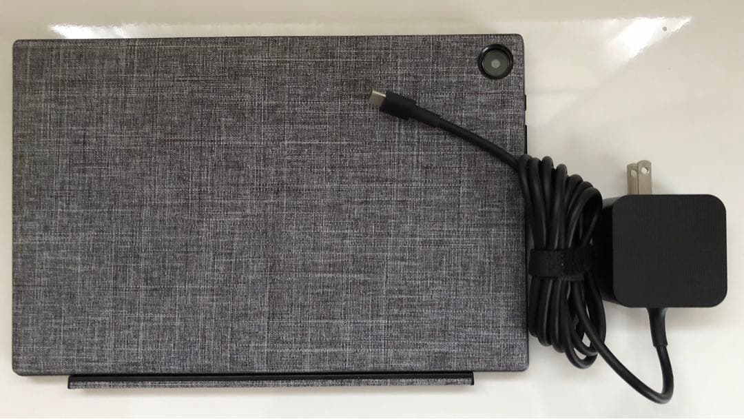 SHARP Dynabook￼￼ Chromebook C1 SH-W03