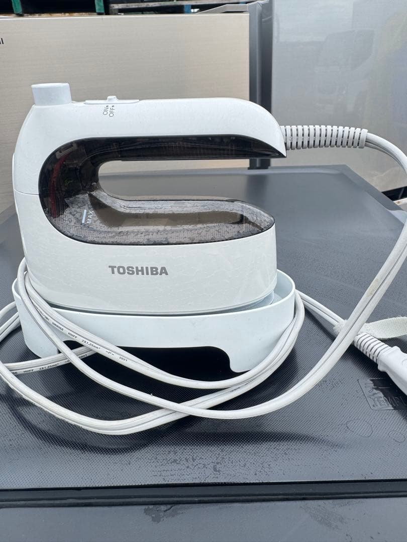 TOSHIBA アイロン 950W ホワイト