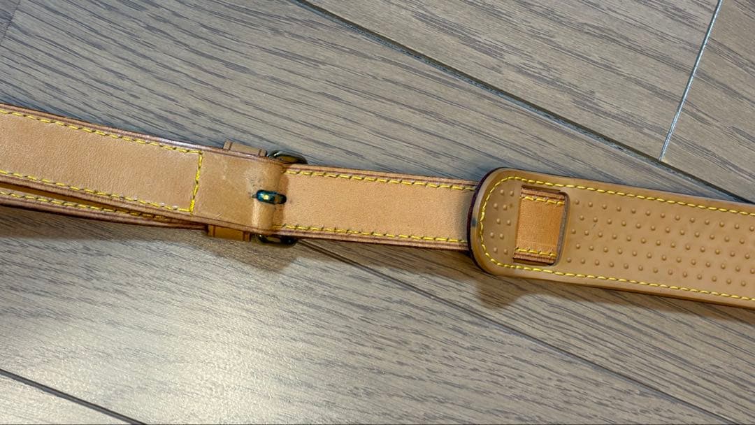 f*o様 LOUIS VUITTON・バックの紐