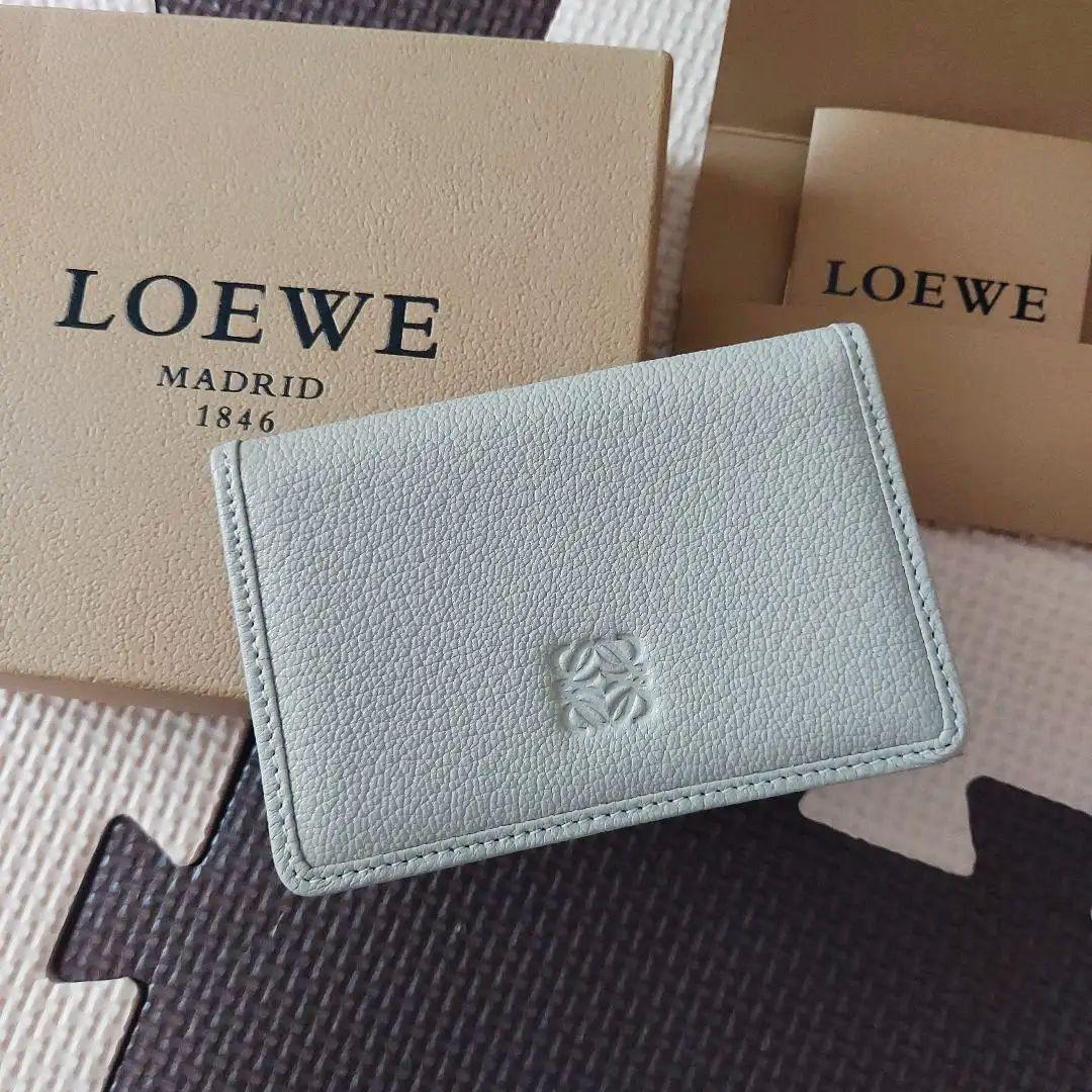 LOEWE 名刺入れ　ライトベージュ