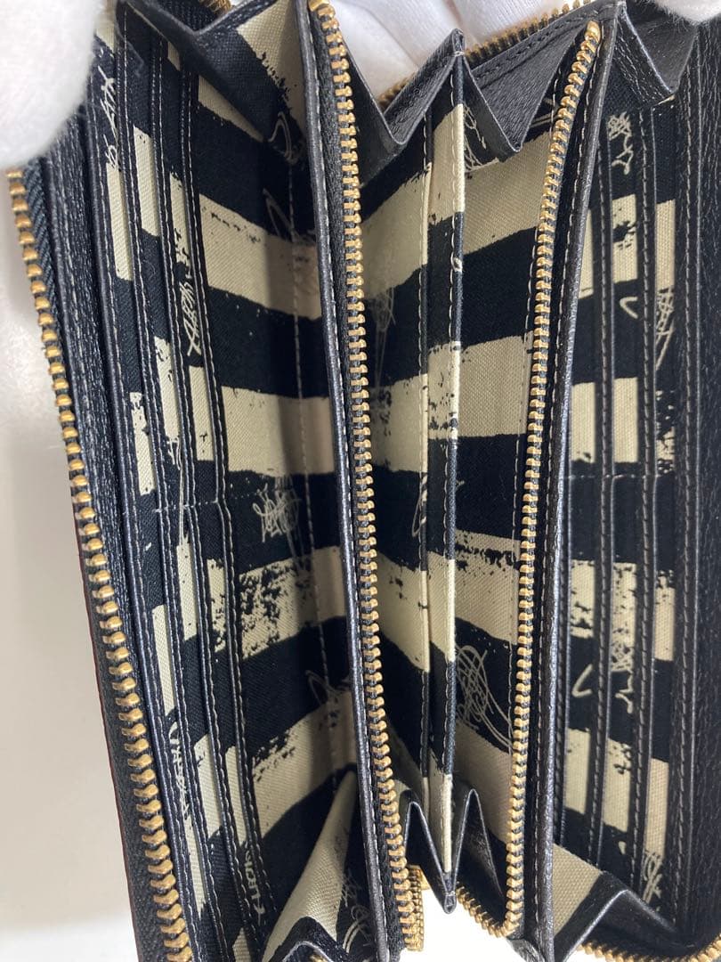 【Vivienne Westwood】長財布ブラック ラウンドジップビッグオーブ