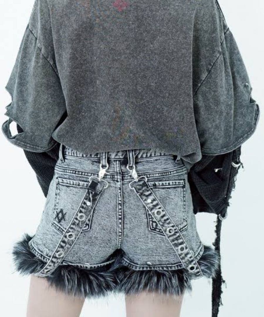 REFLEM ファー付きデニムショーツ グレー