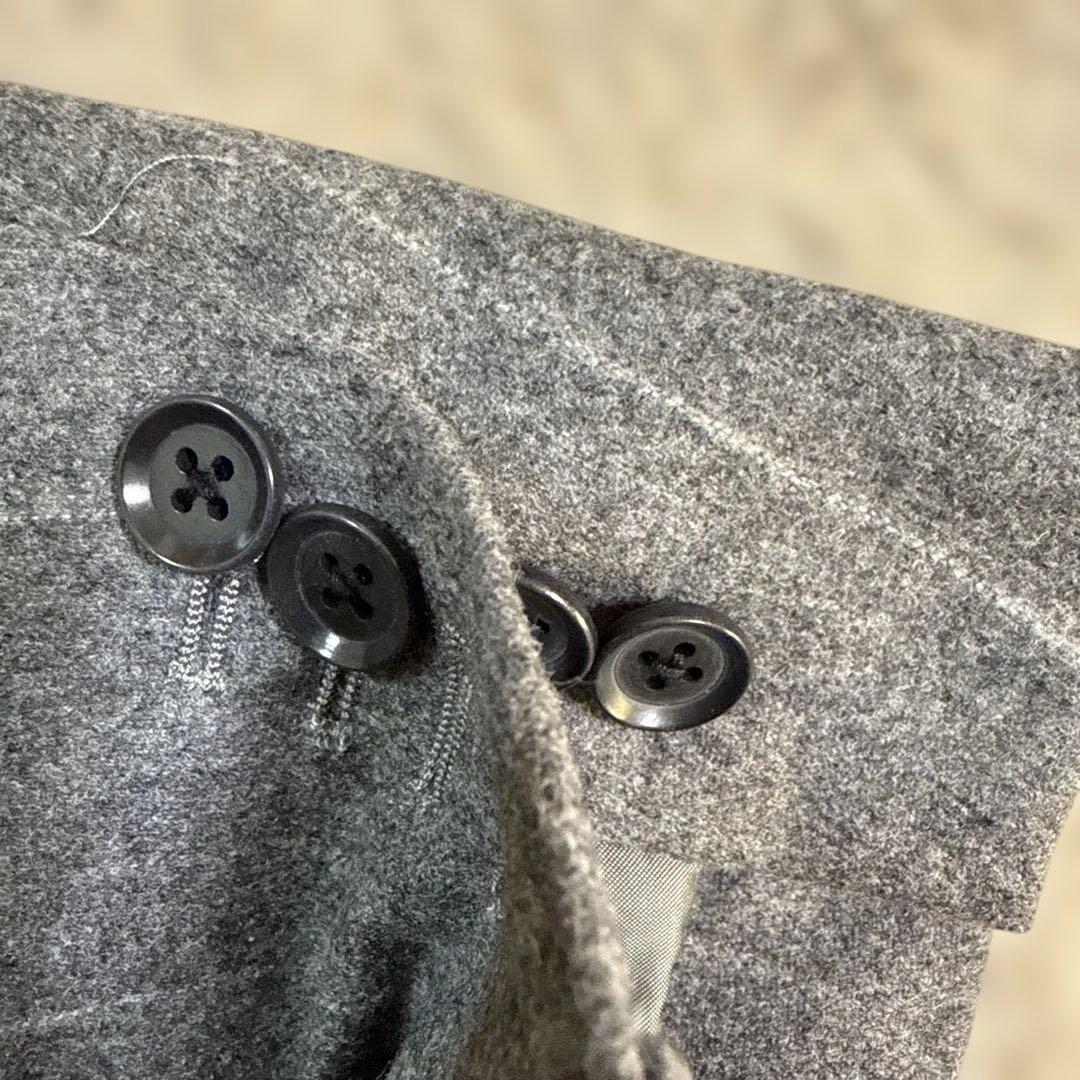 美品　brilla per il gustグレー ストライプ ビジネススーツ