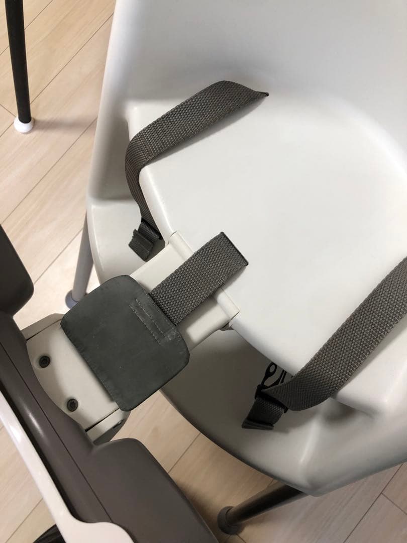 ベビービョルン　ホワイトハイチェア 2台セット