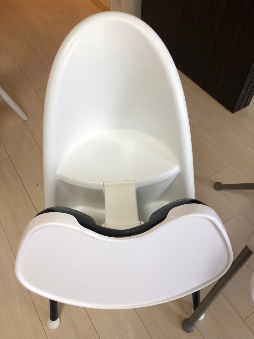 ベビービョルン　ホワイトハイチェア 2台セット