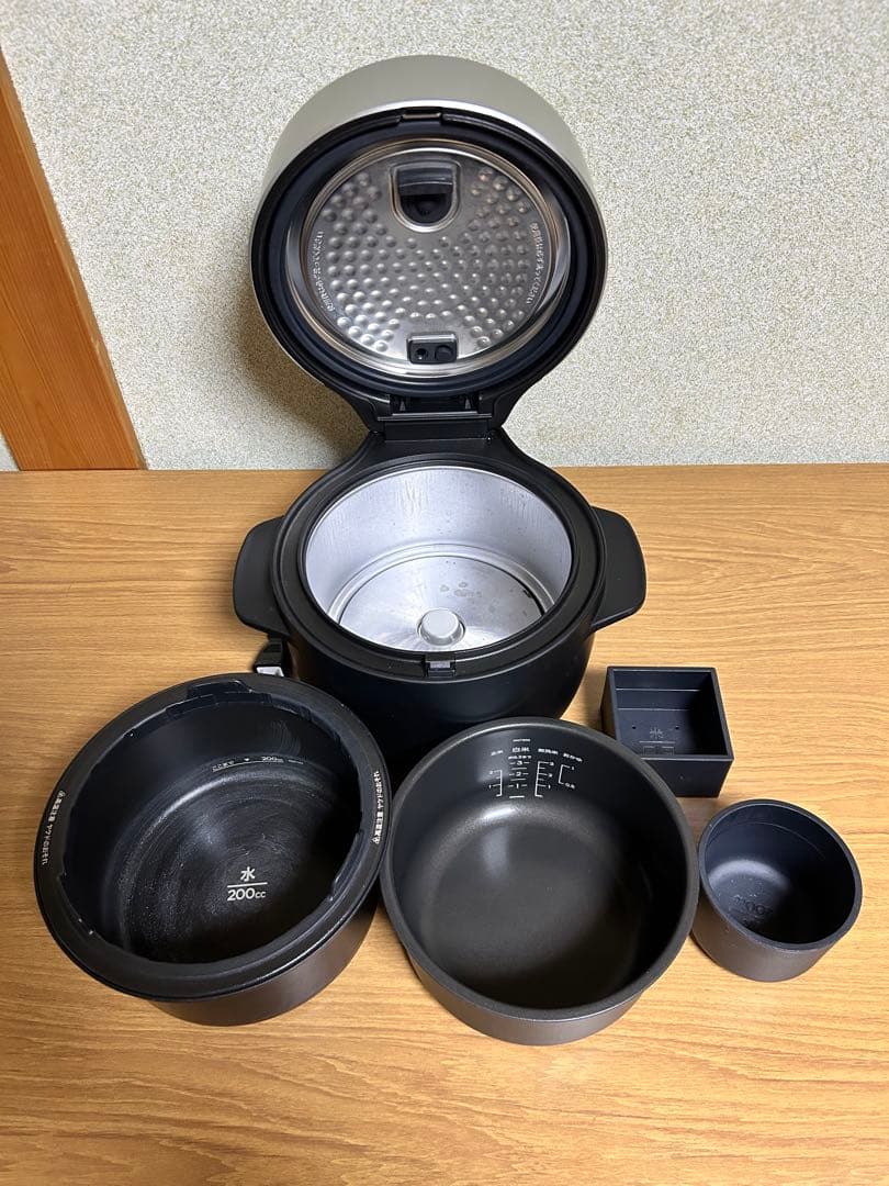 バルミューダ　電気炊飯器　 3合炊き K03A-BK ブラック