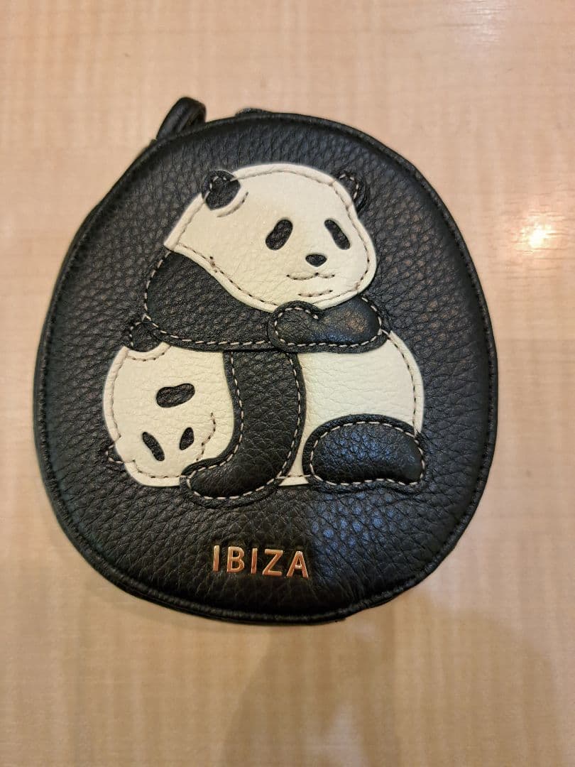 たねうま イビサ　IBIZA 　アニマーダ　ポーチ　双子パンダ