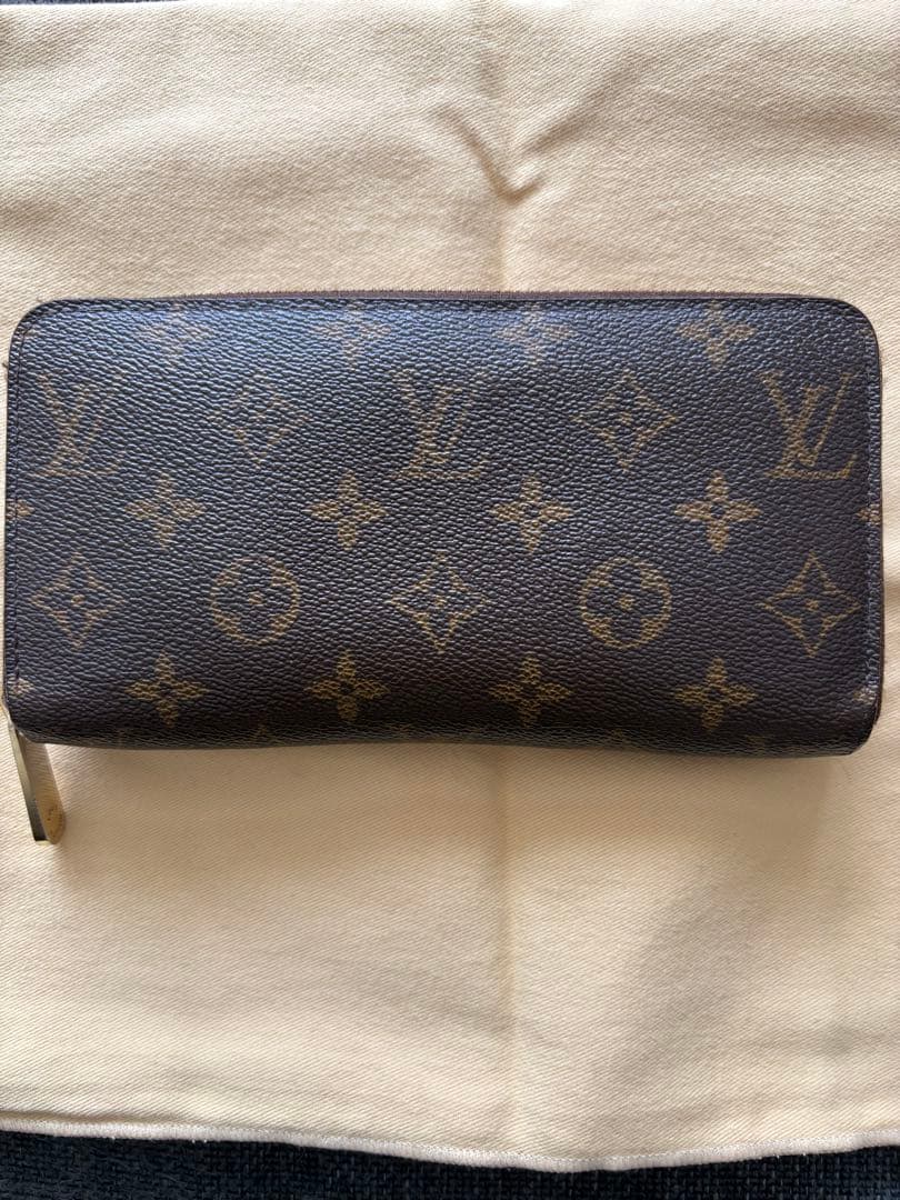 Louis Vuitton ジッピーウォレット　モノグラム