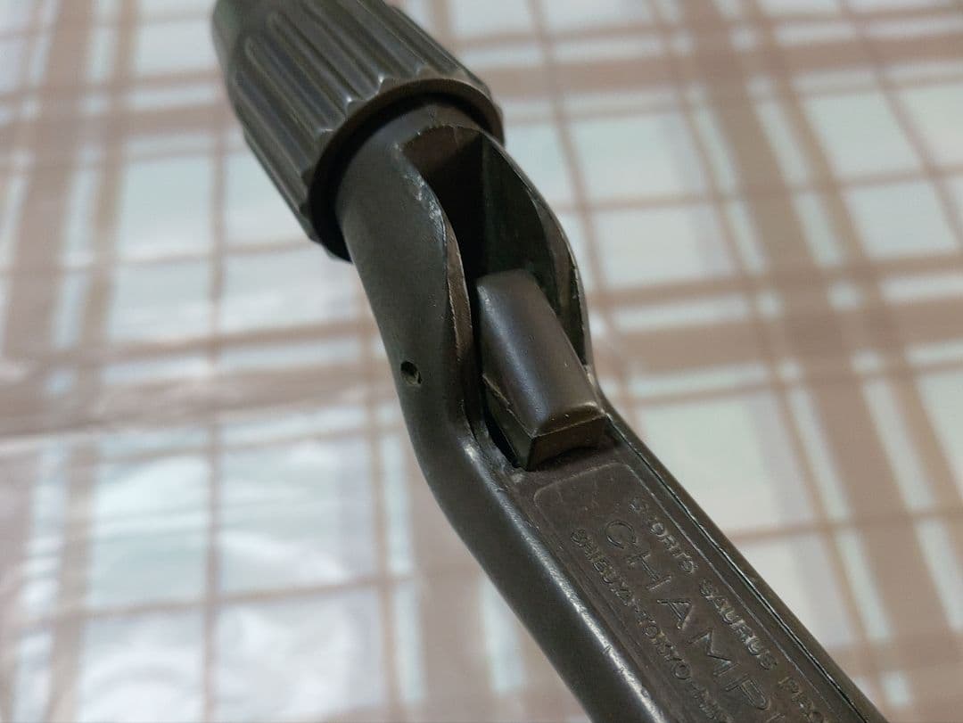 ザウルス チャンピオングリップ