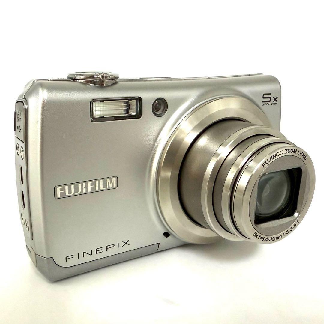 フジフィルム FinePix F100fd USED美品 光学5倍ズーム 完動品
