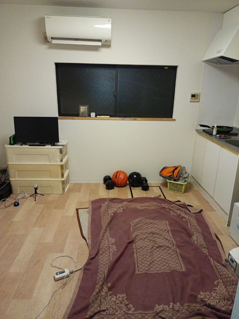 出品者の部屋はこんな感じです。