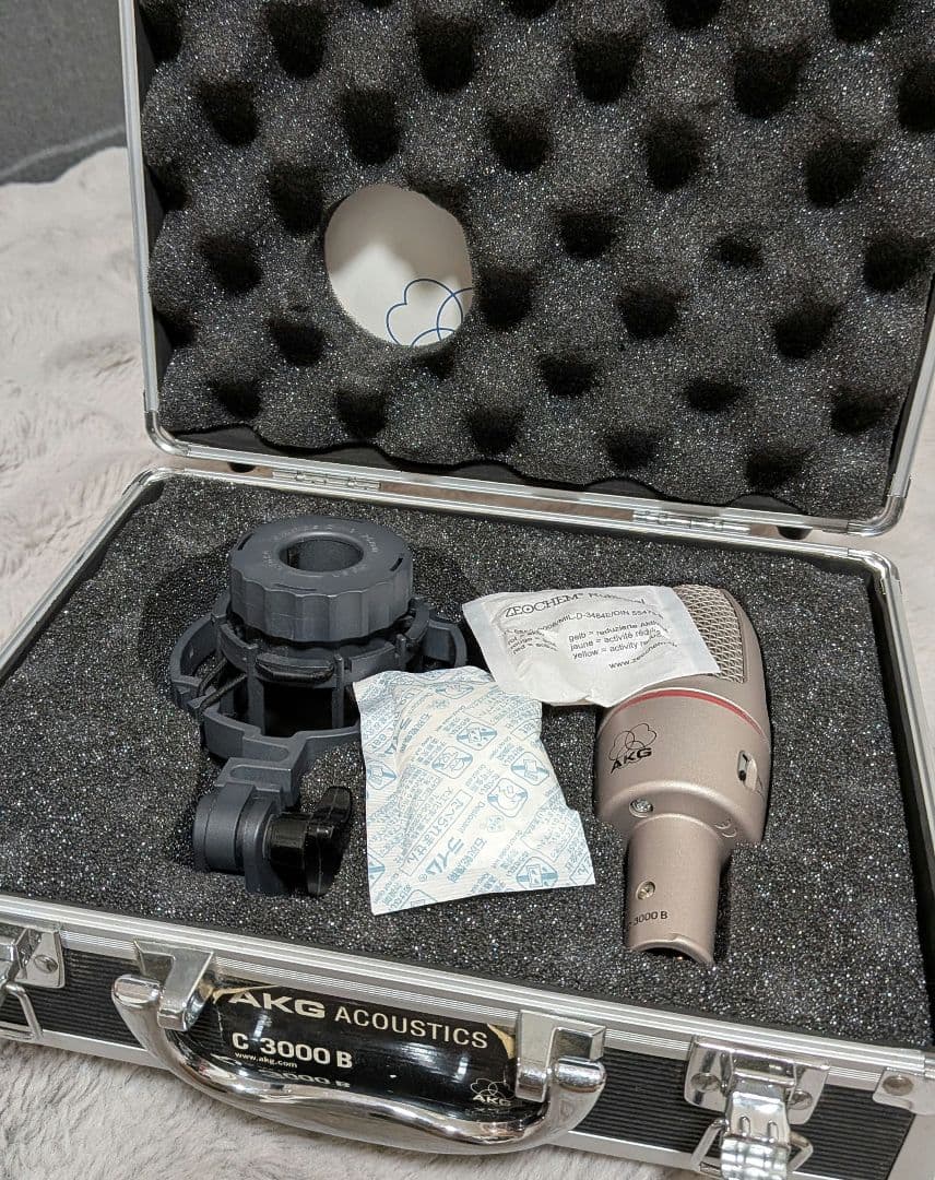 AKG C-3000 B コンデンサーマイク