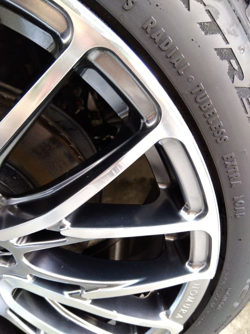 レイズ ホムラ 2×10BD 235/40R19 8J＋45 PCD114.3