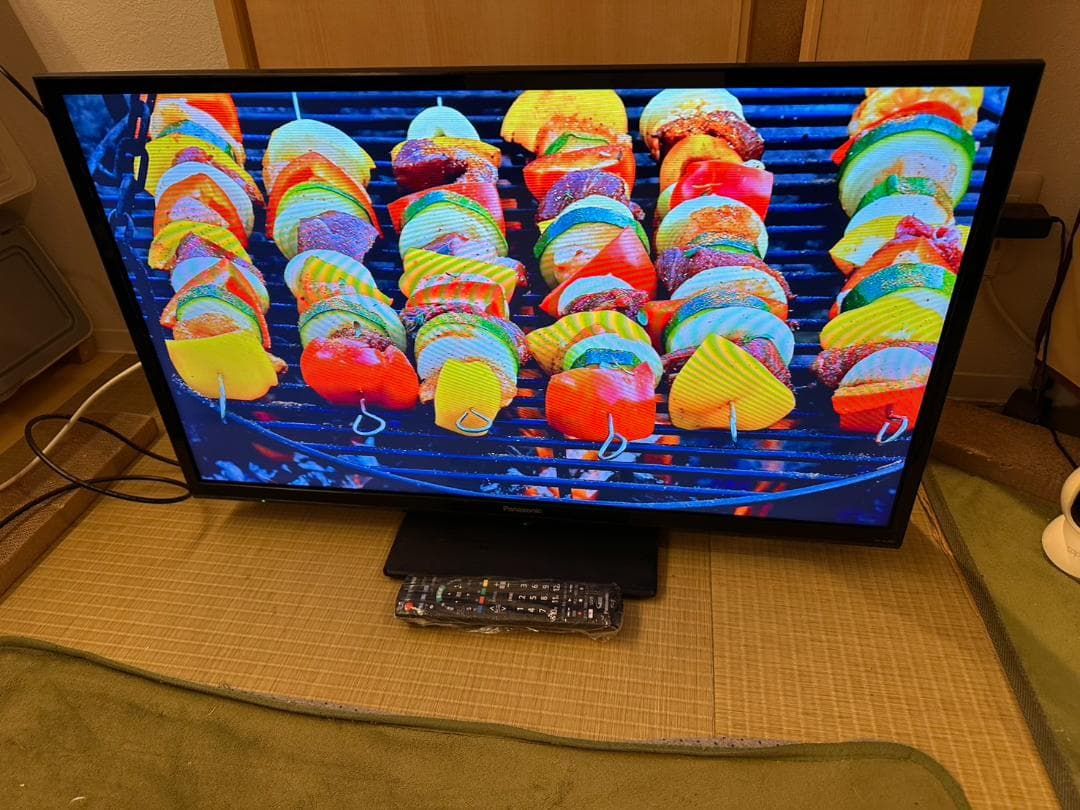 Panasonic　パナソニック 32型 テレビ TH-32F300 超美品