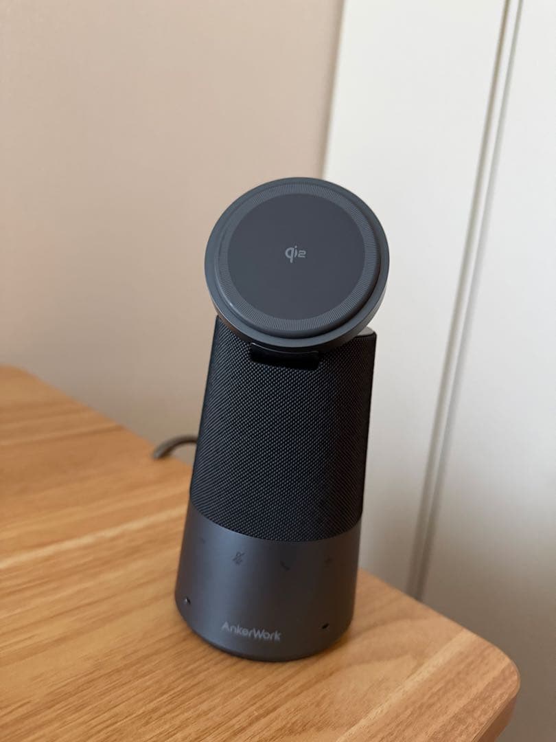 AnkerWork S600 Speakerphone Qi充電対応