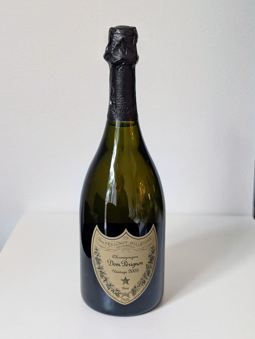 ドン・ペリニヨン シャンパン 2005年
