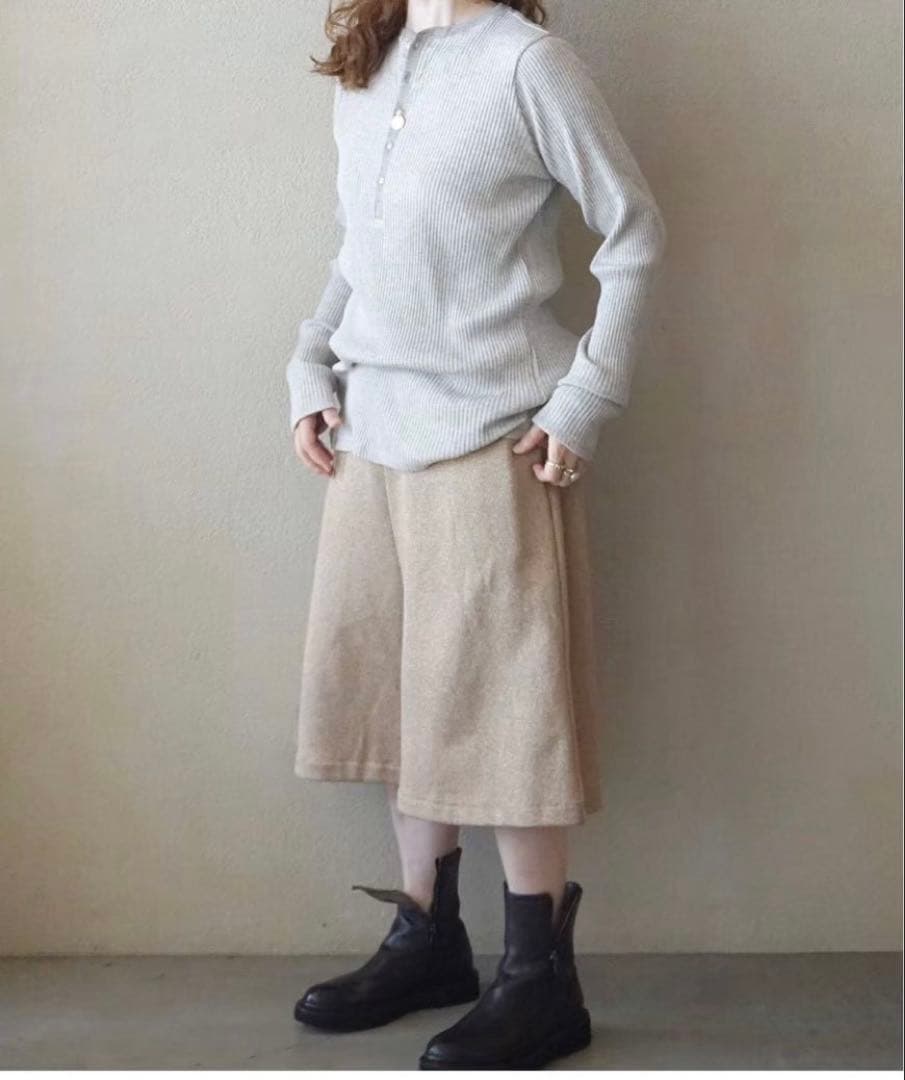 テレコヘンリーネックプルオーバー　ベージュ
