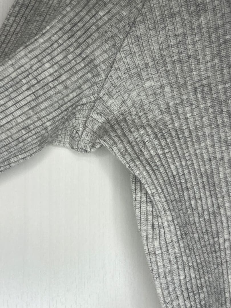 テレコヘンリーネックプルオーバー　ベージュ