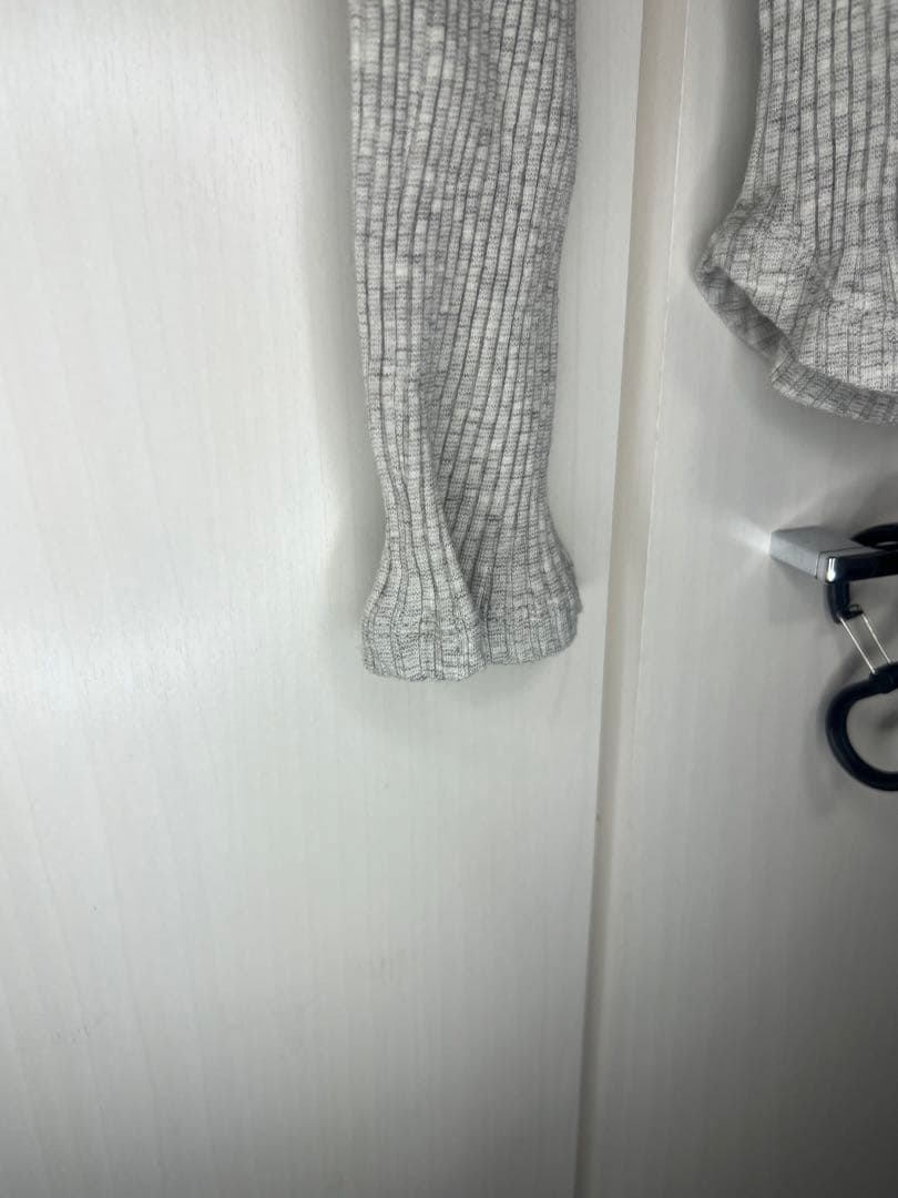 テレコヘンリーネックプルオーバー　ベージュ